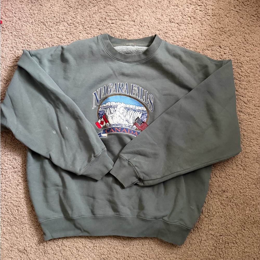 Brandy Melville/John Galt 90s Niagara Falls green crewneck sweatshirt